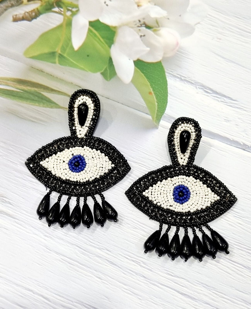 CATS EYE EARRINGS