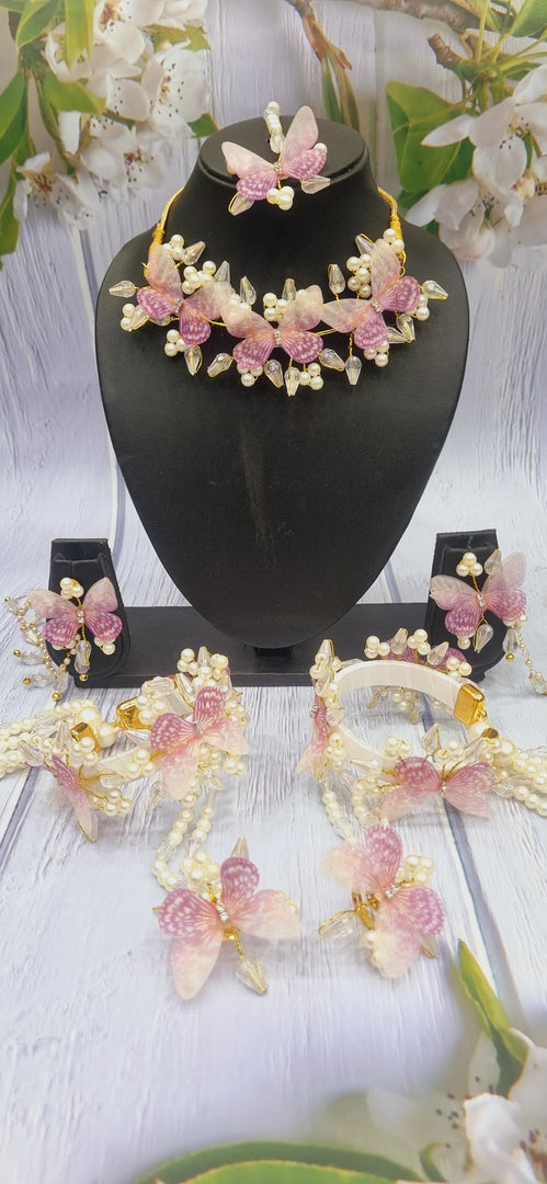 PINKISH LAVENDAR COLOUR BYTTERFLY CRYSTAL HANDMADE Jewellery Sets for Womens SKU543