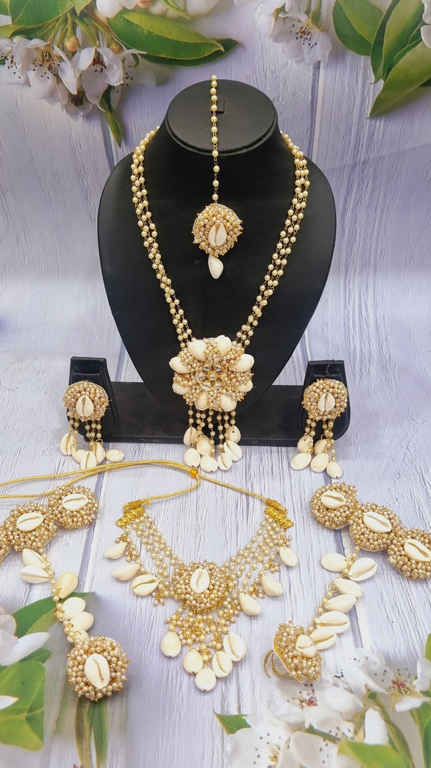KUNDAN SHALL MOTTIF SET SKU108
