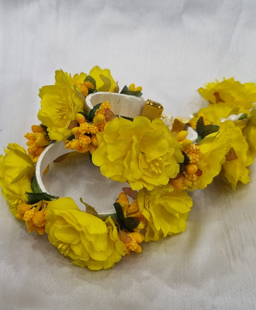 YELLOW FLOWER BANGLE SKU103