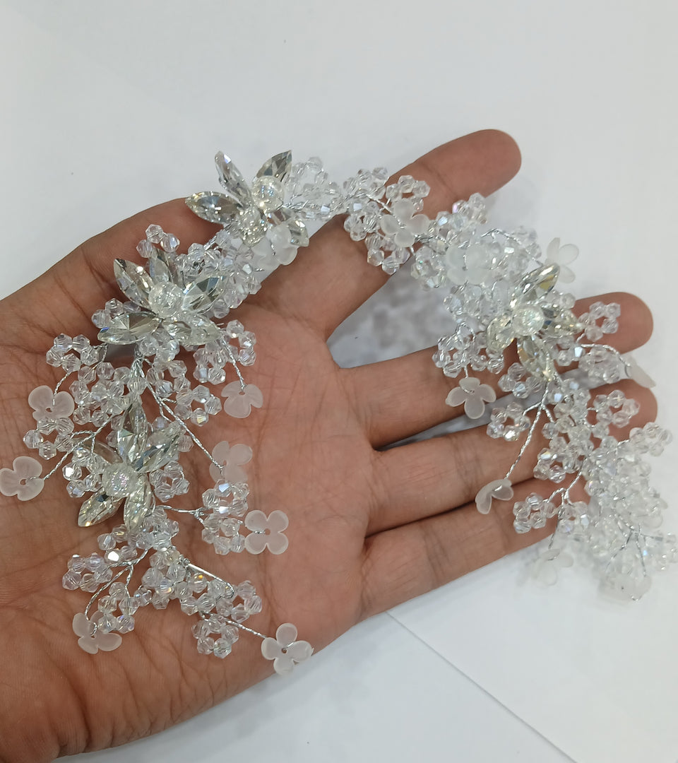 WHITE SHADE HAIR ACCESSORY SKU 004