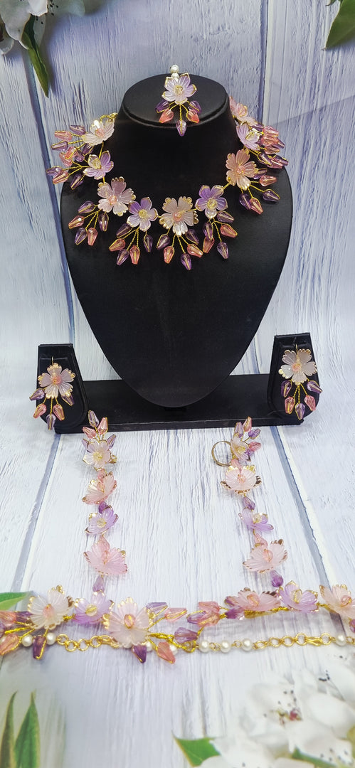 LAVENDAR & PINK SHADES FLOWER SET WITH CRYSTALS  SKU 047