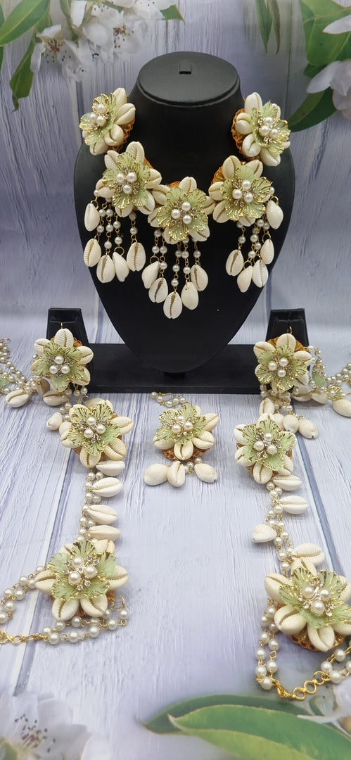 PISTA ACRYLIC SHELL HANDMADE Jewellery Sets for Womens SKU527