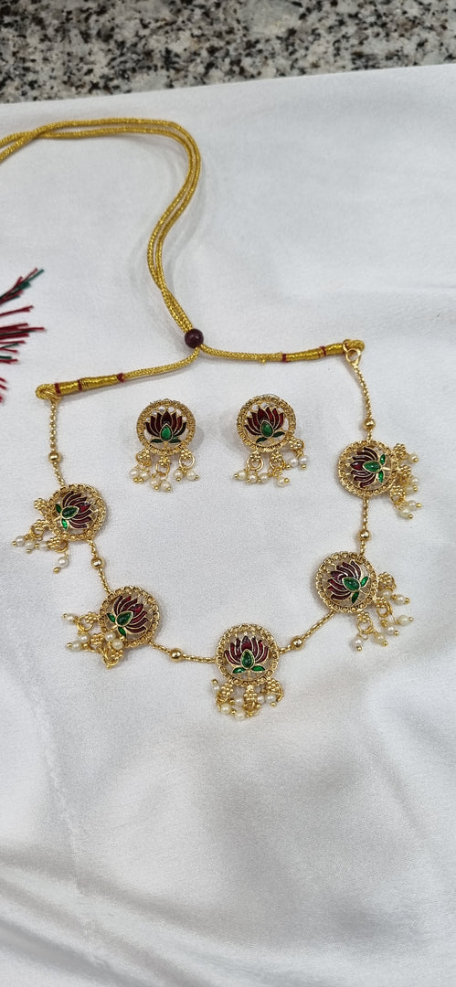 LOTUS PEARL NECKLACE  SKU13