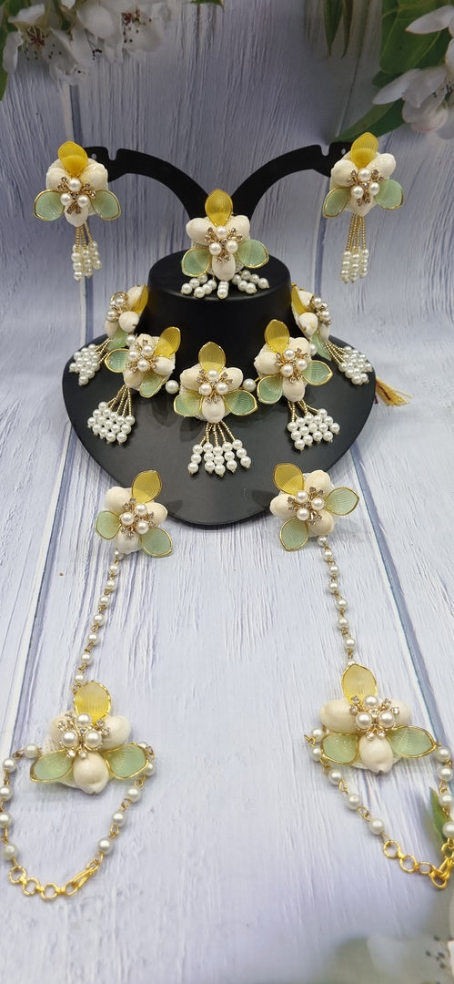 PISTA GREEN & YELLOW SHELL HANDMADE Jewellery Sets for Womens SKU559