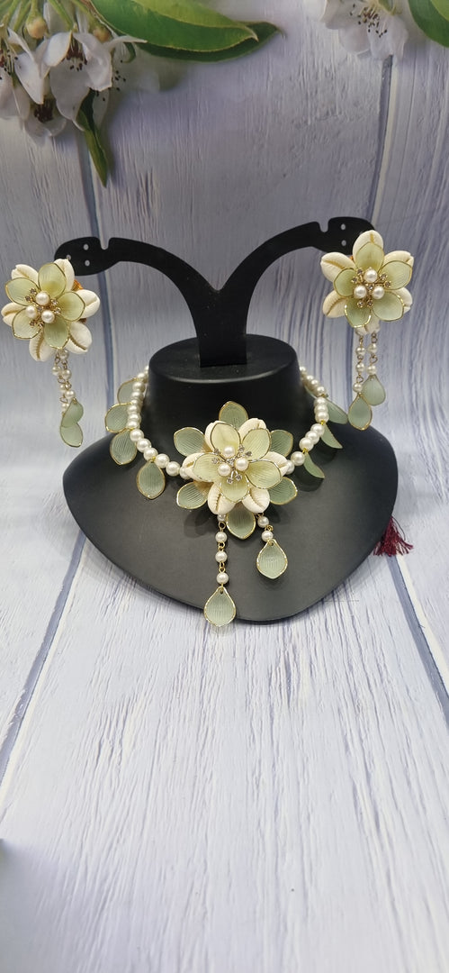 PISTA ACRYLIC SHELL HANDMADE Jewellery Sets for Womens SKU560