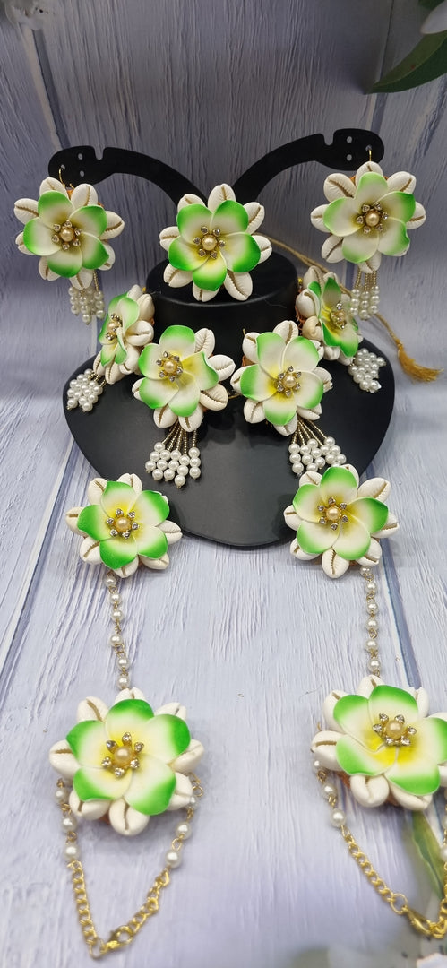 PARROT COLOUR FLOWER SHELL HANDMADE Jewellery Sets for Womens SKU577