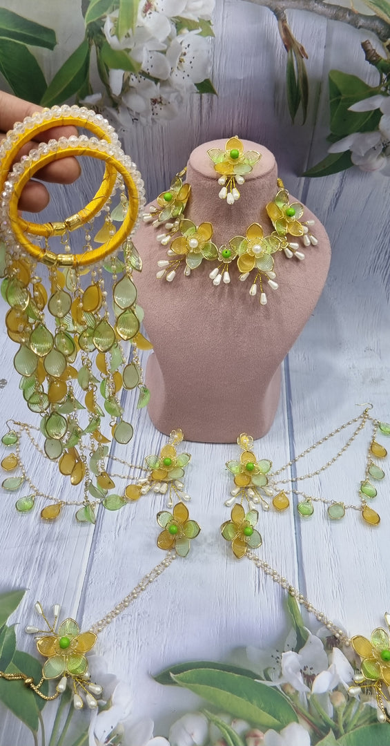 YELLOW & GREEN ACRYLIC HANDMADE Jewellery Sets for Womens SKU590