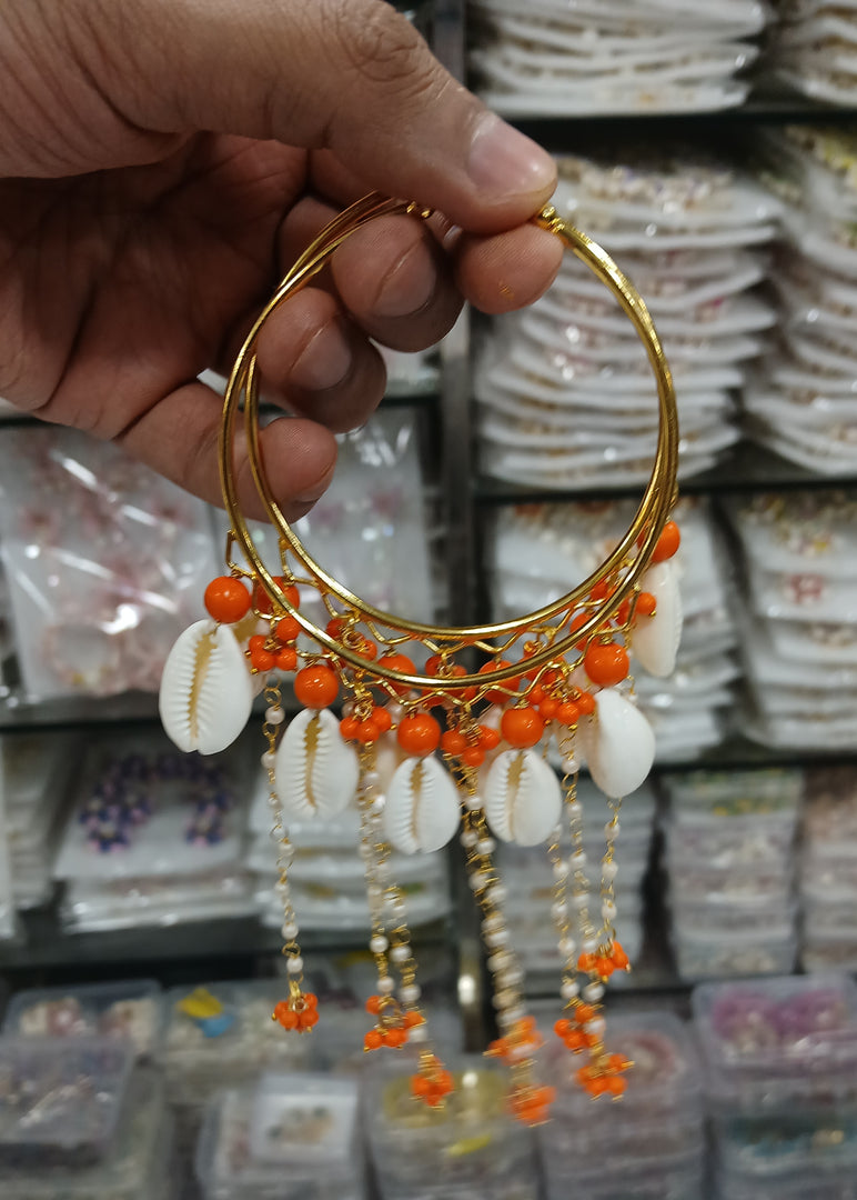 OPENABLE ORANGE BEADS SHELL BANGLES  for Womens SKU 644