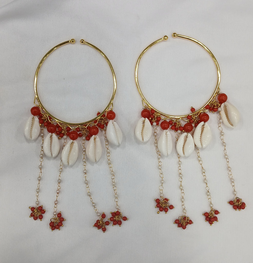 OPENABLE RED BEADS SHELL BANGLES  for Womens SKU 646
