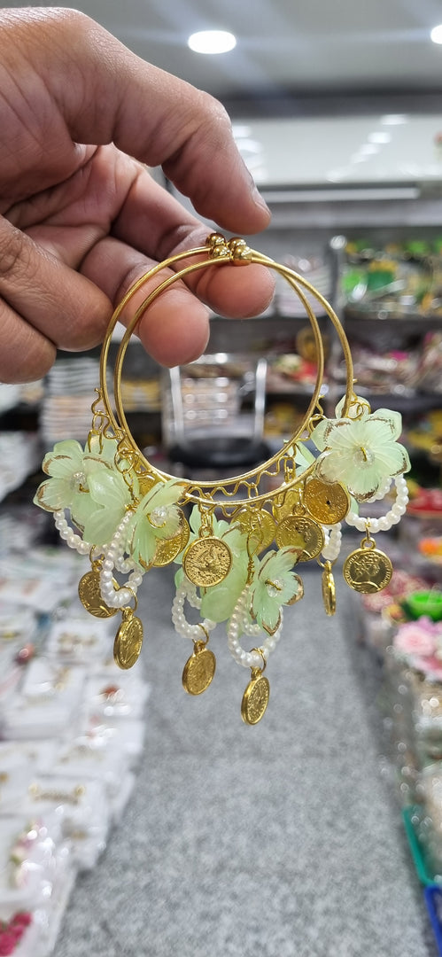 OPENABLE PISTA GREEN FLOWER COIN BANGLES  for Womens SKU 648