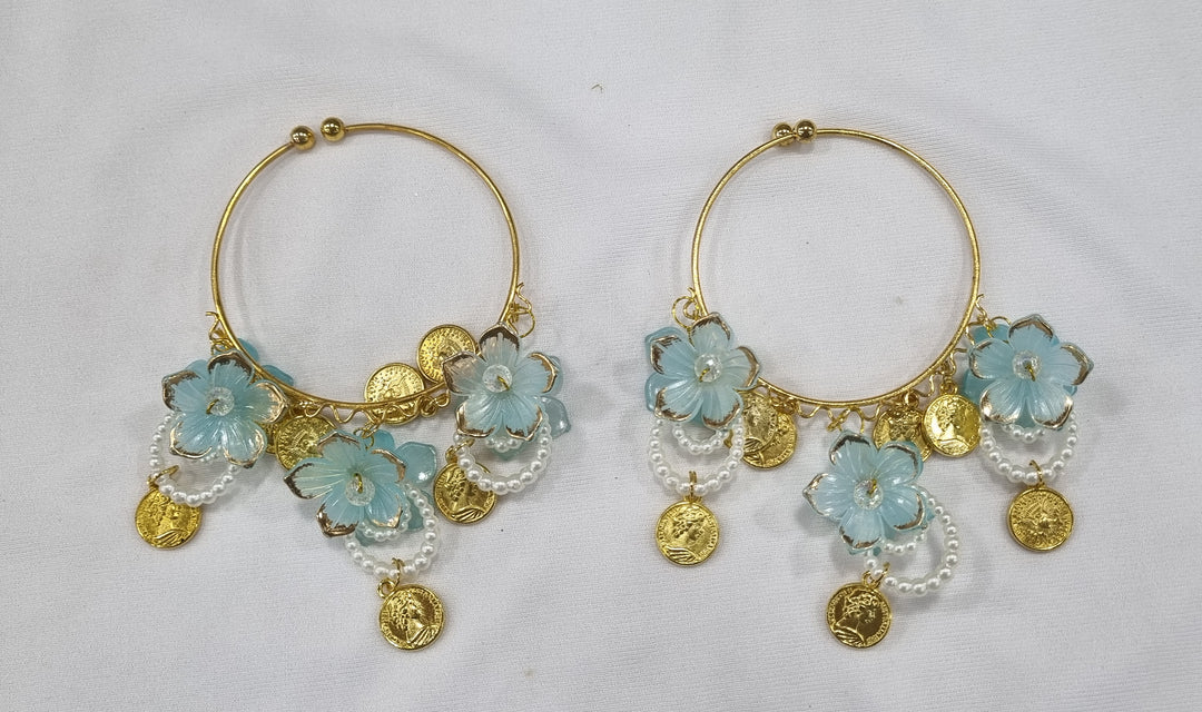 OPENABLE SKY BLUE FLOWER COIN BANGLES  for Womens SKU 649