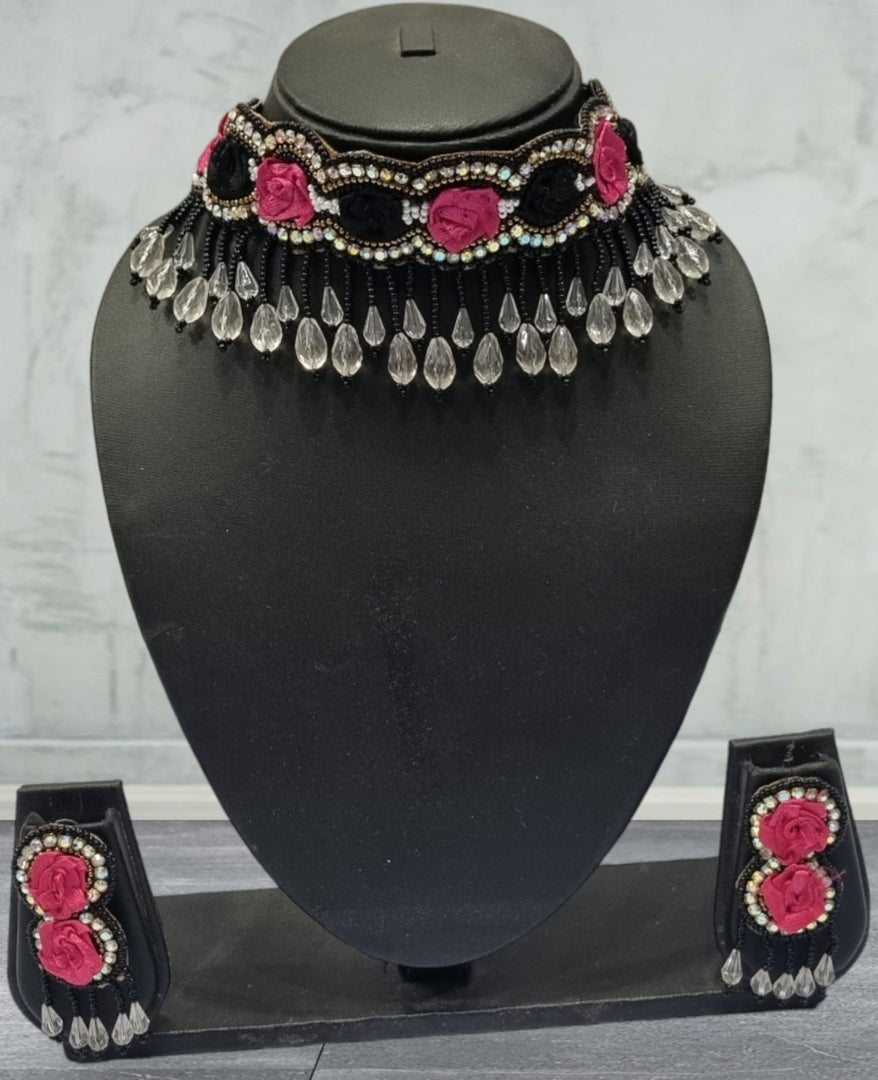 Pink Noir Handcrafted Necklace Jewellery Set