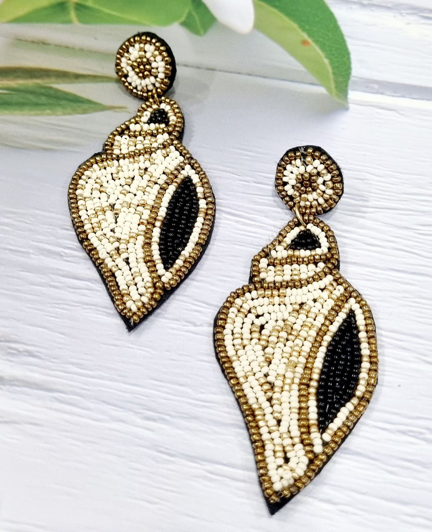 SHANKHY EARRINGS