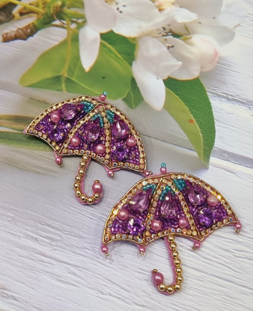 UMBRELLA LAVENDER EARRINGS