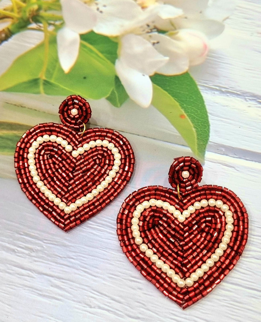 SPARKY RED HEART BEADED EARRINGS QR062