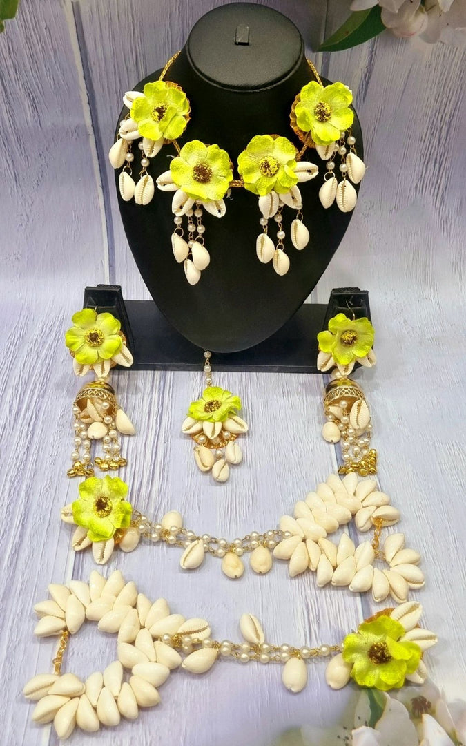 MEHNDI Flower Jewellery Necklace Set for Girls and Women