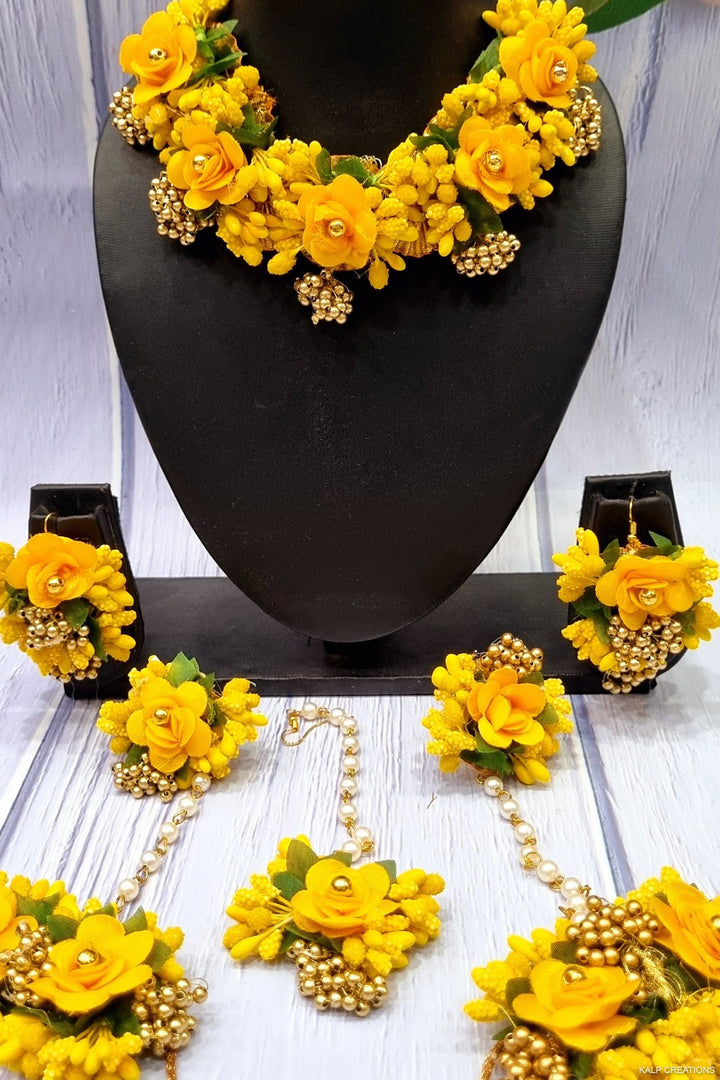 YELLOW HANDMADE Jewellery Sets for Womens SKU391