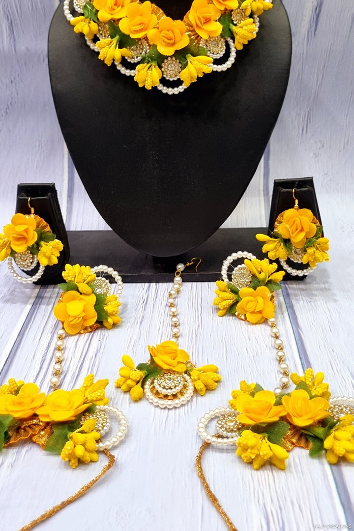 YELLOW HANDMADE Jewellery Sets for Womens SKU392