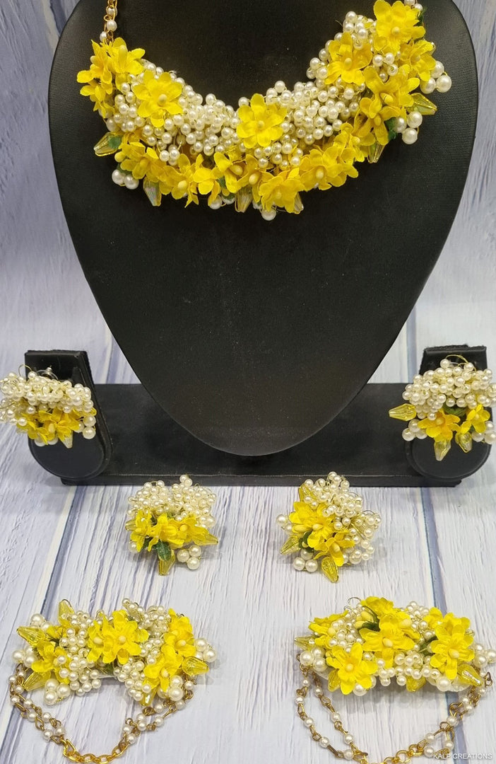 LEMON YELLOW BUTTERFLY JEWELLERY Set for Haldi-Mehndi SKU422