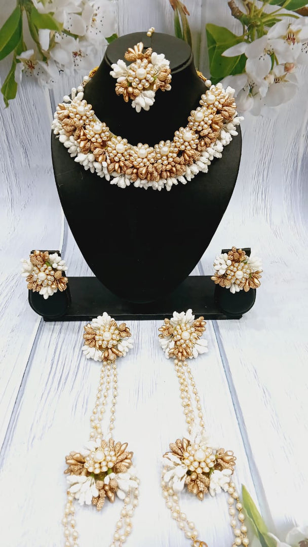 MOTIF WHITE DESIGNER HANDMADE Set for Womens & Girls For Haldi-Mehndi SKU445