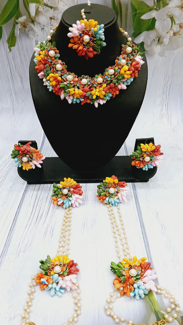 MULTICOLOR KUNDAN DESIGNER HANDMADE Set for Womens & Girls For Haldi-Mehndi SKU448