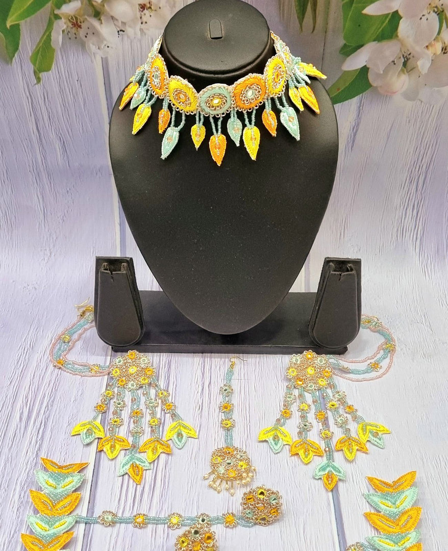 LIGHT MINT & YELLOW MIX COMBI Handmade Floral Necklace Jewellery Set