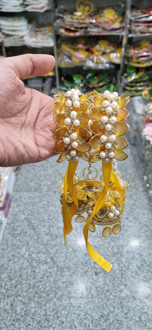 ACRYLIC YELLOW COLOUR HATHPHOOL for Womens SKU634