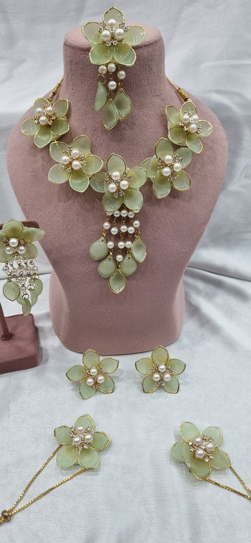 GREEN ACRYLIC HANDMADE Jewellery Sets for Womens SKU608
