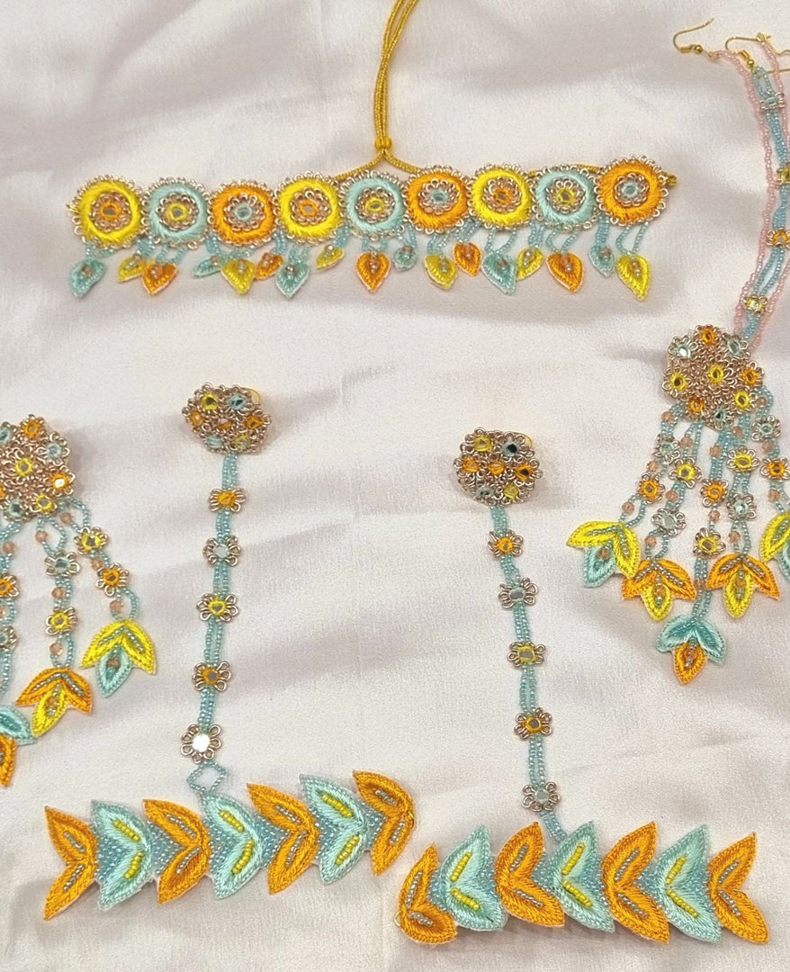 LIGHT MINT & YELLOW MIX COMBI Handmade Floral Necklace Jewellery Set